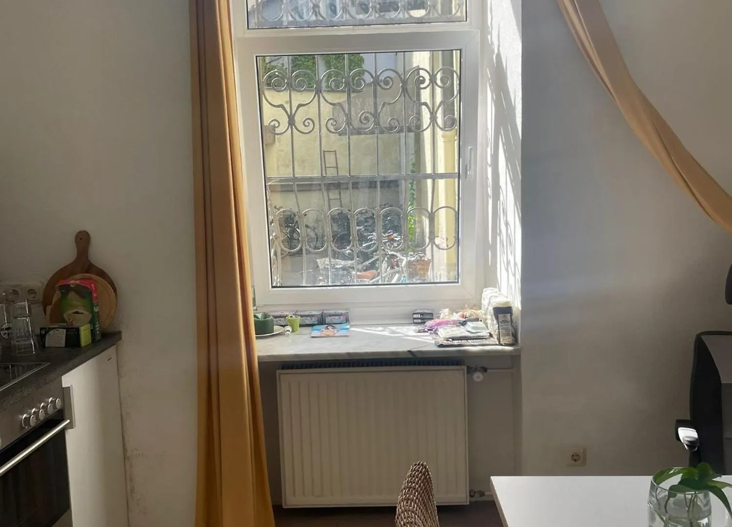 Grosse Wohnung In Der Isarvorstadt Monachium Niemcy